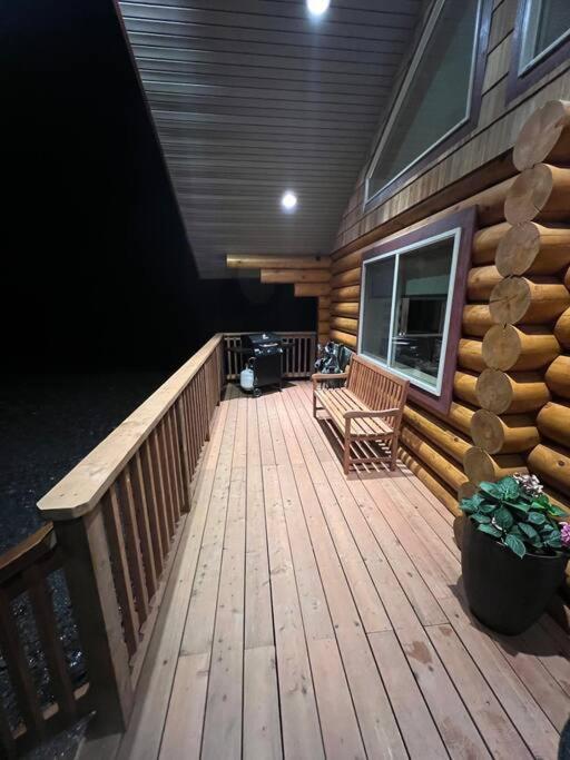 Clear Creek Cabin ซูเวิร์ด ภายนอก รูปภาพ