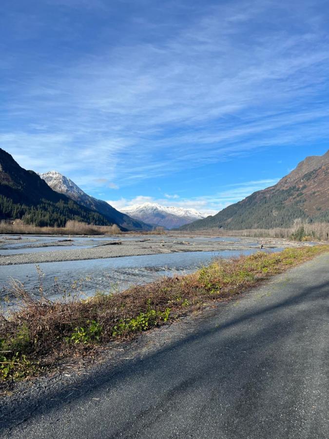 Clear Creek Cabin ซูเวิร์ด ภายนอก รูปภาพ